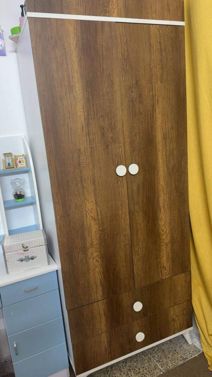 غراض لبيع  تخم كامل ب٣٠٠ وبي مجال
كاونتر ٤٠٠ 
كنتور بابين جديد ب١٢٥
ميز تواليت ب٧٥


**إذا كنت صاحب هذا الإعلان وتريد حذفه لأي سبب، رجاءا أرسل رسالة إلى الدعم الفني**