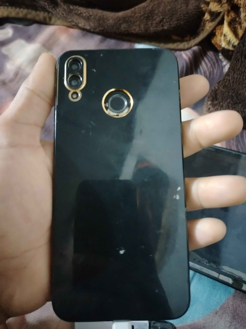 جهاز شغال. قبق وره مكسر. بي طكعه سوده بل شاشه موضحه بل فيديو 50.بي مجال. للشراي النجف, العراق


**إذا كنت صاحب هذا الإعلان وتريد حذفه لأي سبب، رجاءا أرسل رسالة إلى الدعم الفني**