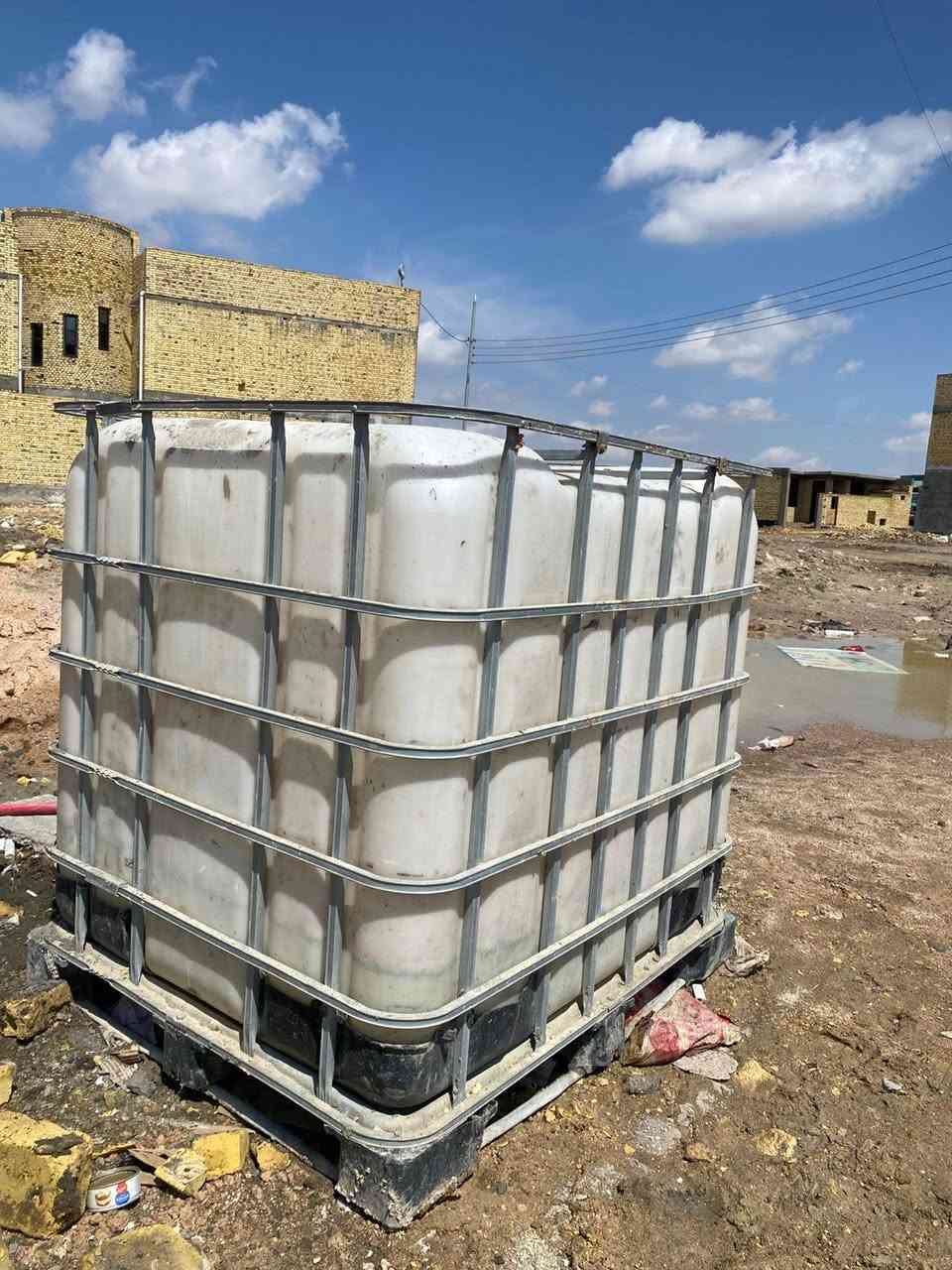 السلام عليكم للبيع ***********
