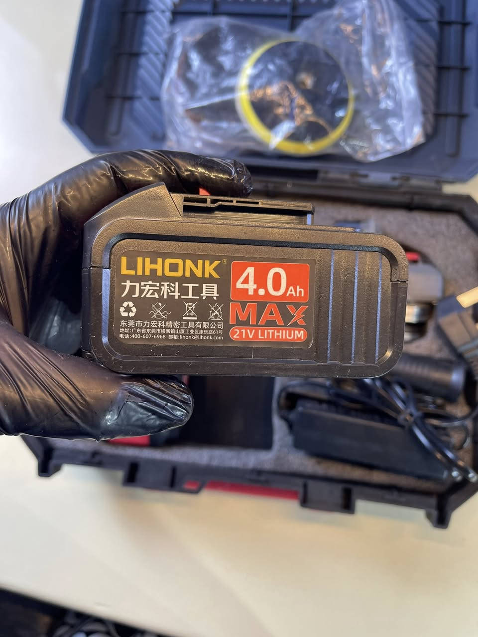 كوسرة شحن ( زوايا .. وبوليش ) من ماركةً ( LIHONK) وارد أوربي 
🔴 بطاريات عدد (2) .. 21 فولت + شاحنة 
🔴كافة ملحقاتها + احجار عدد (5) 
السعر (40 الف ) 
🔴متوفر خدمة توصيل 🚚


**إذا كنت صاحب هذا الإعلان وتريد حذفه لأي سبب، رجاءا أرسل رسالة إلى الدعم الفني**