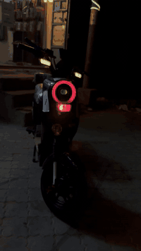 سلام عليكم دراجه R9 بطاريات 6 كونشيك 33 انبير دراجه مكفوه من برغي
السعره 650 وبيه مجال للشراي 
التواصل ***********
العنوان البصره الزبير 7 نيسان مقابل مجمع الزهور
