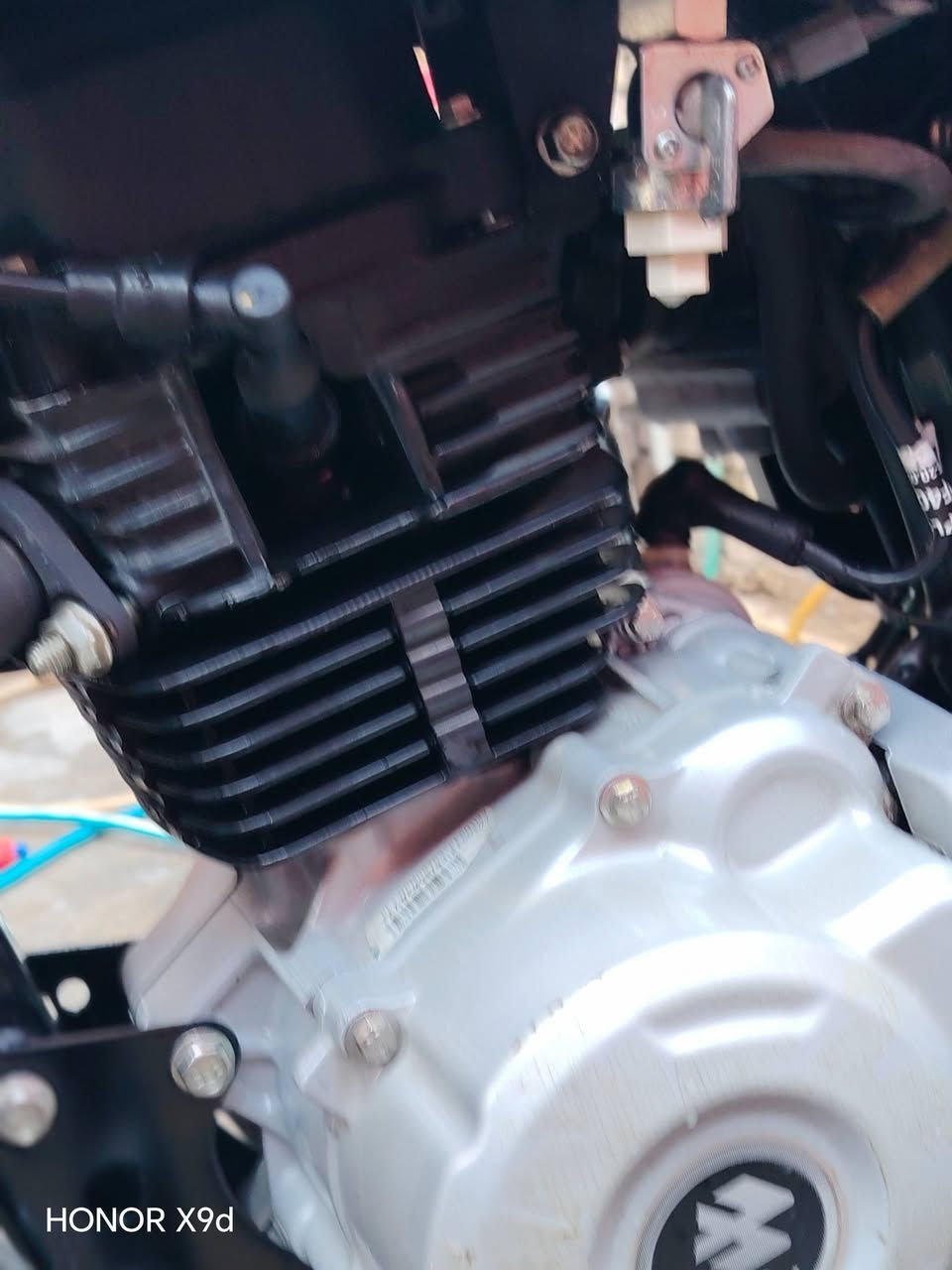 سلام عليكم بوكسر زيرو ماشي ١٢ الف مرقم بغداد مكفوله كفاله عامه مكاني بغداد المشتل  رايده ب 2900 وبيه مجال حك جيه وهاذ رقمي وبل خدمه ***********
