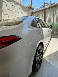كورلا 2025 فول كرسي كهرباء  ماشيه 25  رقم بغداد باسمي  السعر 150  مكفو...