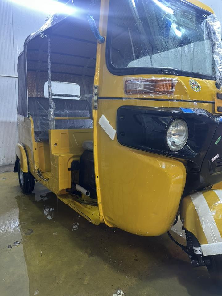 سلام عليكم 2020شهر12 رقم سنويه هزه جديد كفاله عامه فقط بارد بسيط بل صفحه كفاله من صبغ 
نتصل وتدلل سعر6950
مكان بغداد_بلديات 

***********
