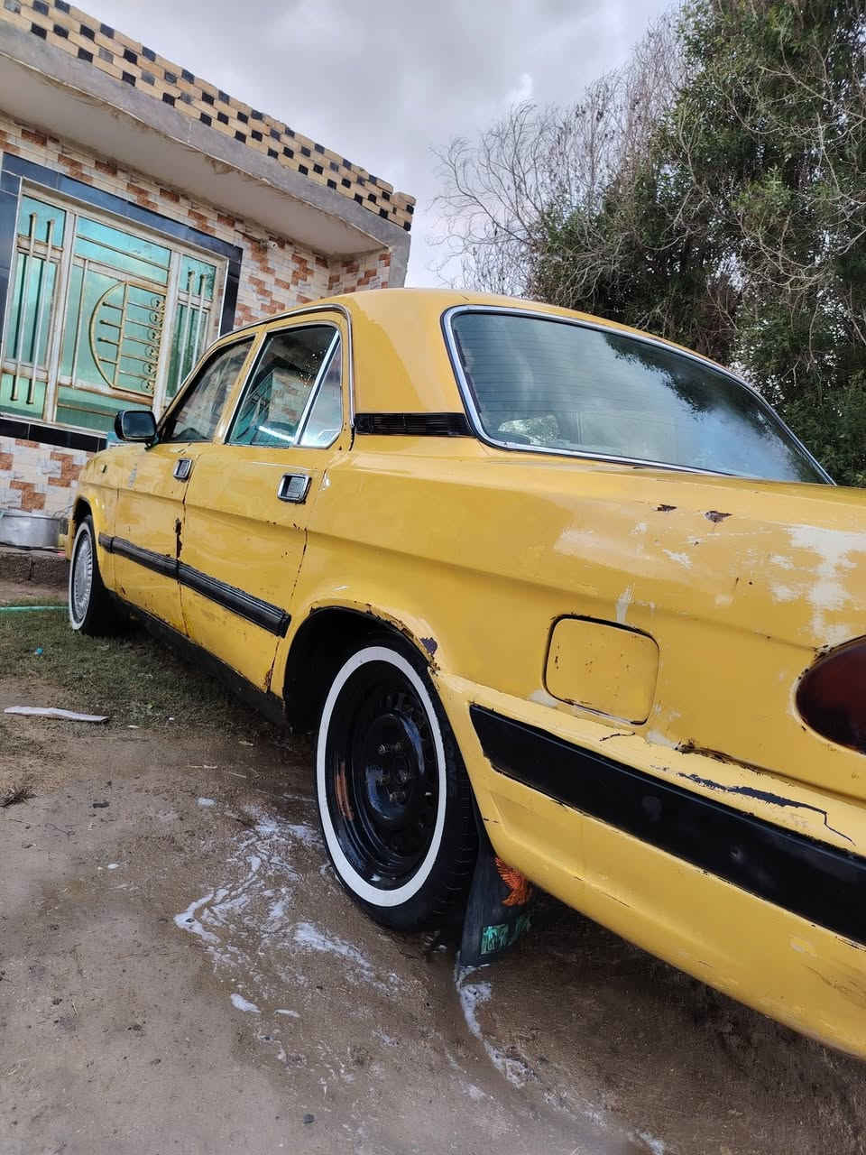 سلام عليكم
فولكه للبيع موجيل 2003 مكينه ونجي محوره كلهه سيدان حداديه 95 % كهربائيات جاهزه كلشي شغال بيه لايت بيه مال جمره بيكم قوي باتري جديد السياره مال جناي مداور ثاني يوم رقم بغداد
السعر بـ 18 و بيه مجال 
مكاني ذي قار / قضاء الشطرة / عشائر ال جهل
***********
