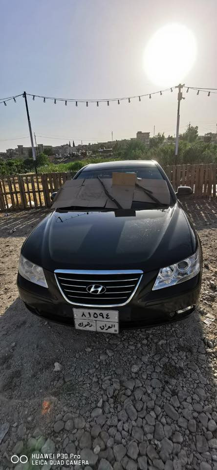 سلام عليكم  سوناتا للبيع موديل 2009محرك 4س.     
رقم وسنوية جديد.     بيها قطعتين 

للإستفسار  
***********.
