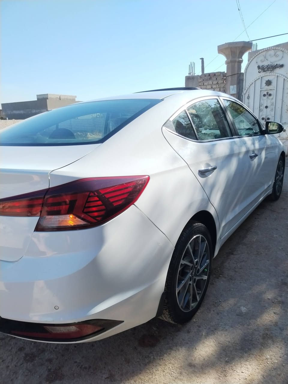 سلام عليكم
الانتره للبيع خليجي 2019
(كفالة عامة)
 ماشيه (70)
رقم بغداد انكليزي 
فول مواصفات (واحد.علئ واحد) 

فتحه سلايت +بصمه+قطعتين تبريد +تحكمات ستيرن +مرئي شفط + شاشه +كامره امامي خلفي +فول واحد علئ واحد+انضمة قياده +يدات نيكل+حساسات امامي خلفي +  خمسه ويل كب) سياره فول واحد علئ واحد
(لدات زنون) 
السعر (167)  وبيه مجال 
مكان (السياره كربلاء)  
رقم ***********
