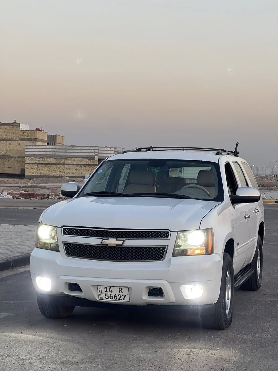 تاهو مديل 2011 رقم بصرة انكليزي بسمنة وارد امريكي مواصفات Lt كفالة مكينة وكير وشاصي وضربة تخم تاير جديد السيارة جاهزة ماناقصها اي شي دواخل جديدة السعر 190$ وبيها مجال 

مكان السيارة البصرة 
اتصال فقط ( *********** )
