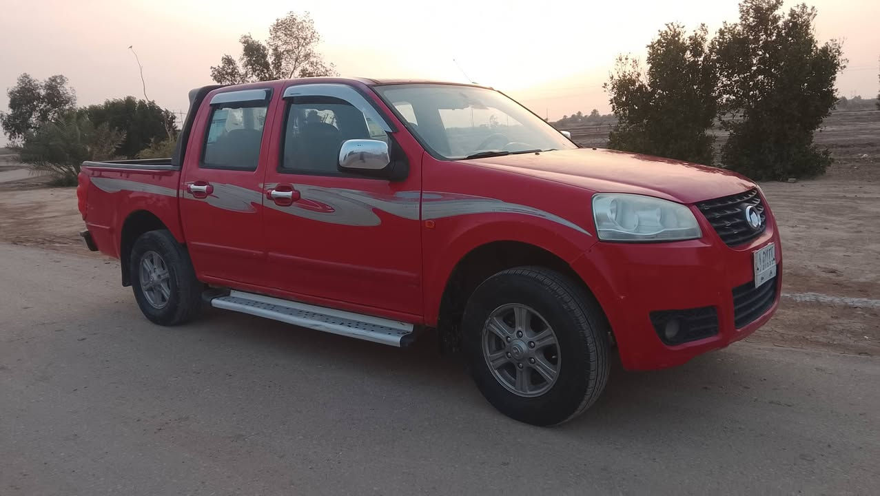 السلام عليكم للبيع بيكم كريت ول موديل 2015 مكفول كفاله عامه مكينه كير حداديه خير من الله رقم بابل تحويل ثاني يوم مكان ناصريه 
رقم ***********
