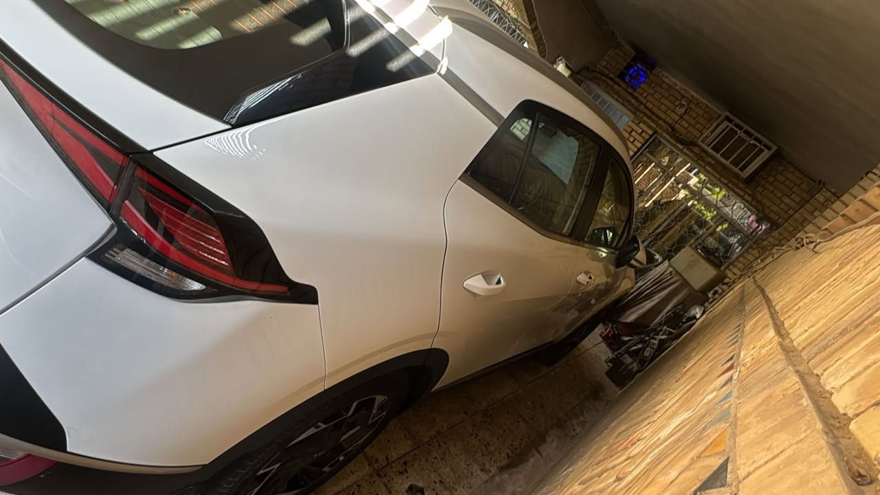 كيا سبورتج ٢٠٢٤ ( مكلف بنشر)
فول موصفات مكفوله من البارد والصبغ ما عدا رصعتين خفيفه باب الصدر 

جنطه كهرباء 

تدفئه تبريد كشنات 

تشغيل عن بعد 

وهواي مزايا 

السعر ٢٢٤$

للاتصال 

***********
