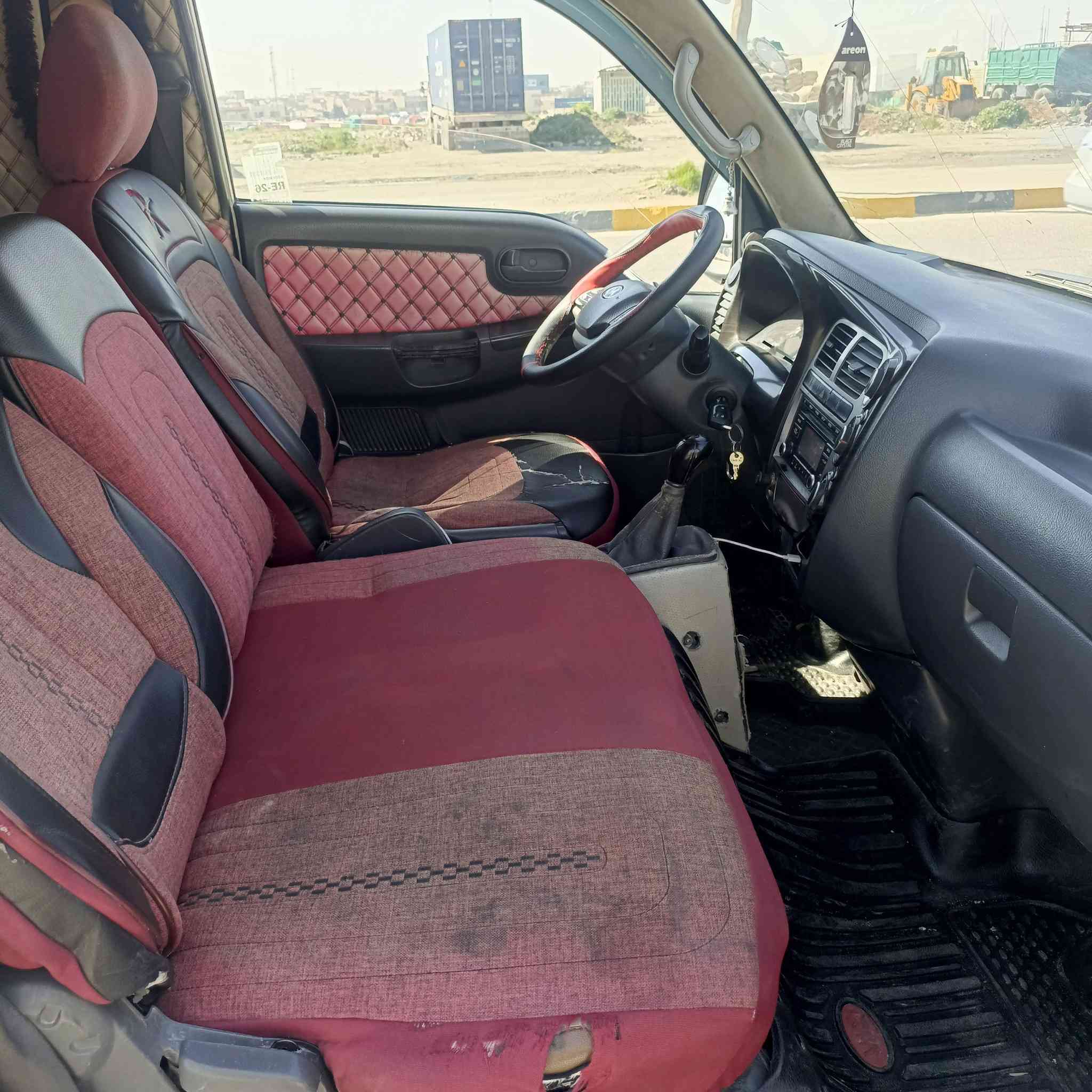 السلام عليكم كيا موديل 2018
سنويه بسمي لل2028محرك شرط لا صرف ولا نفخ 
تخم تأير السعر 140$/*********** مكاني الموصل
