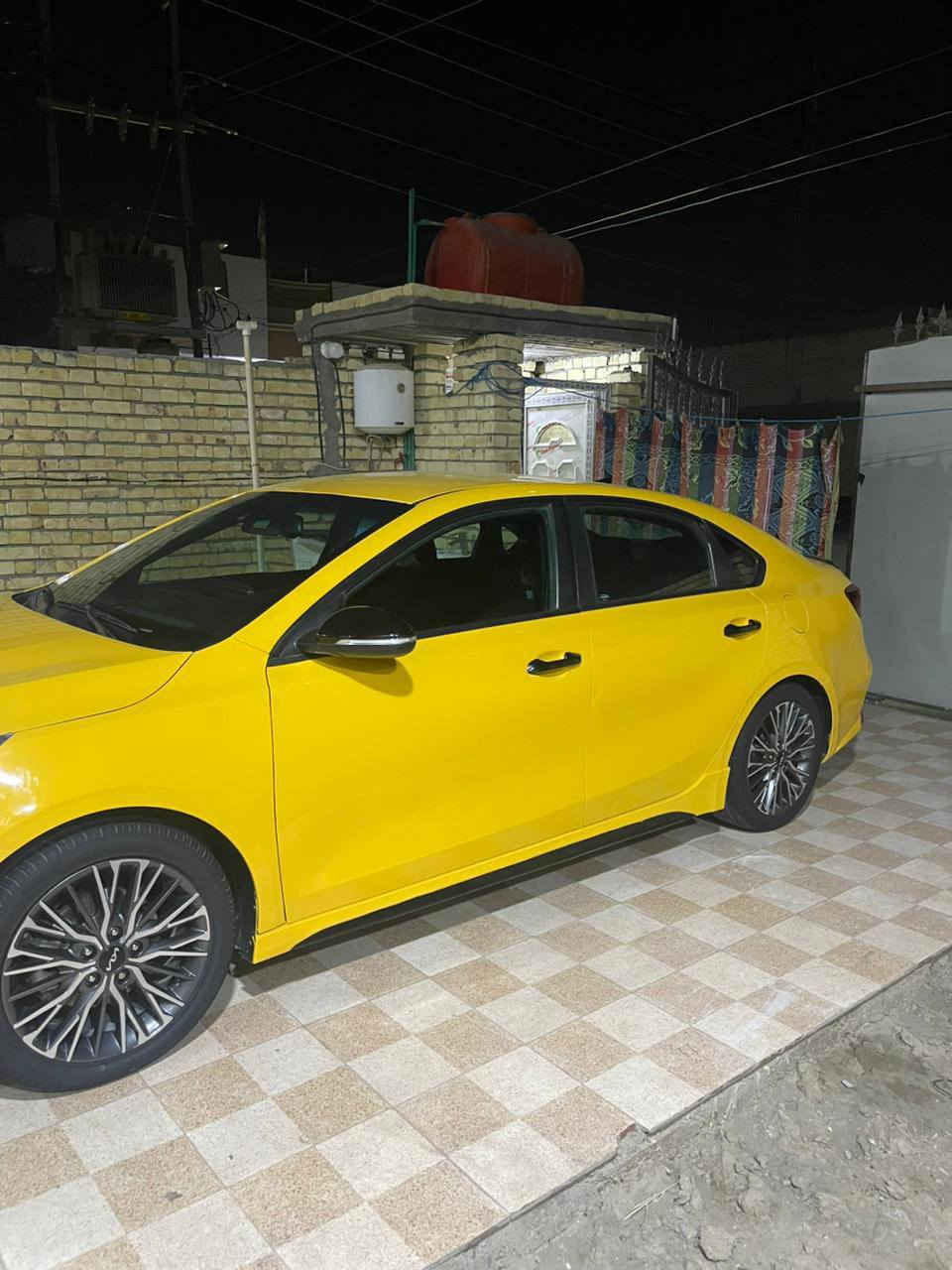 لبيع موديل 22 فورتي ماشيه 70
رقمه بغداد ***********بي وتساب السعر 137 بيه مجال
