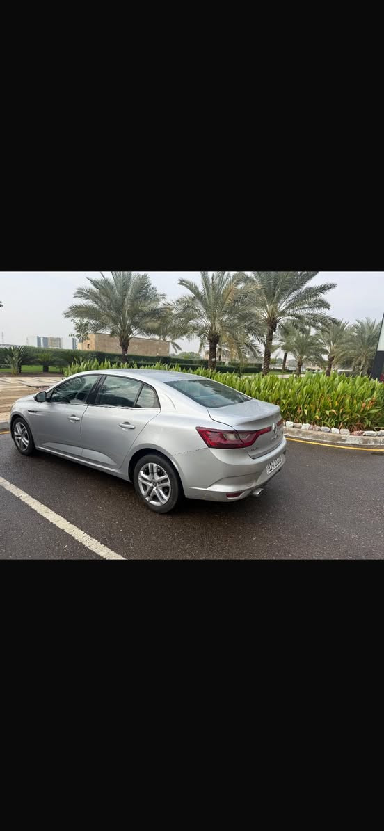 للبيع رينو ميكان 
موديل  2019 
سياره حره مداور ثاني يوم 
رقم بغداد 
لونها سلفر 
 

السياره مامتعوبه ابد ونضيفه كلش 
بلكات جدد يم شركة (بلادي )
حدادية بلاد مامبدله ونضيفه مامتعوبه 

شاشة اعطال 
شاشة ترحيب عد التشغيل والاطفاء
 تدفئة زجاج 
حساس كشنات 
حساس ضغط الاطاراة 
لد خلفي امامي ليزر 
كشاف ضباب 
مقابض اباوب داخل نيكل
مطعم الداخل بكاربون فايبر  
زجاج اوتو ٤ ابواب 
لايت عدسة عالي ناصي 
مانع انزلاق ذاتي 
جنطه بصمة+رمونت 

السعر :110

الاستفسار :***********
