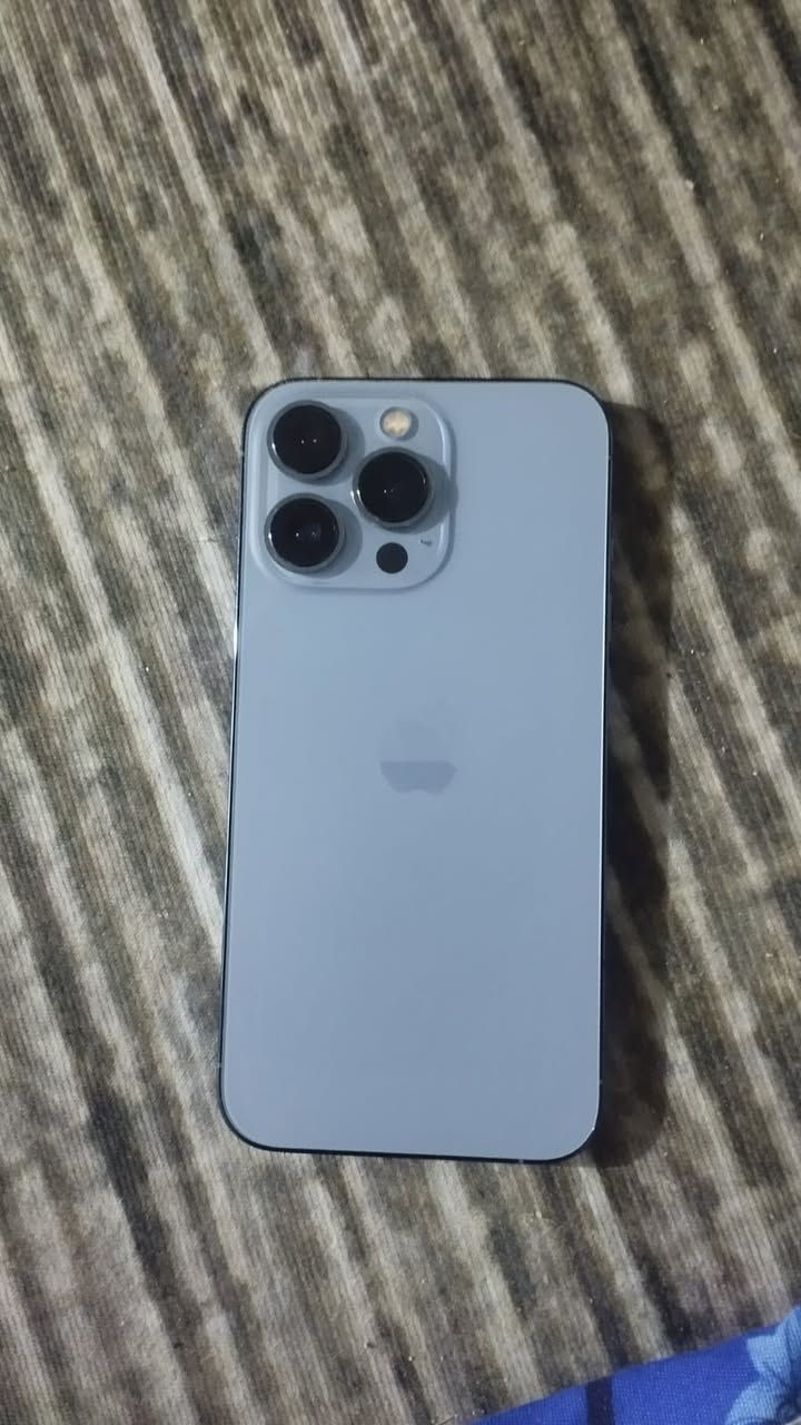 للمراوس بجهاز s22 الترا سناب دراكون
ايفون ١٣ برو فقط نضافة عالية ولا شخط بيه مثل ماموضح بالصورة والمبينات بالشاشة ذني باللزكة ما مبدل بيه اي شي بطاريه ٧٣  باقي التفاصيل موجودة وبالخدمة متواجد ع الفيس


**إذا كنت صاحب هذا الإعلان وتريد حذفه لأي سبب، رجاءا أرسل رسالة إلى الدعم الفني**