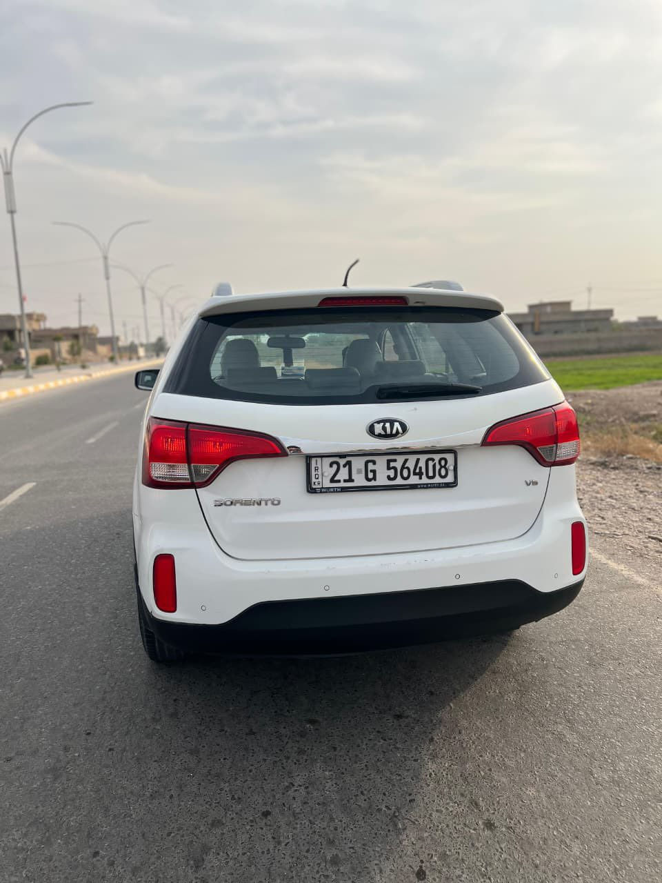 سرونتو 2014 خليجي.        6 سلندر.      سيارة. تبريد مركزي  كلين مكفولة كفالة عامة.     
شاشة كاميرة.   100الف كيلو ماشي    
بيها شبر بارد بصيط يم هيلال. بعد مكفولة  

رقم سليماني.   مكان / صلاحدين 

رقم/‭0772 943 8696
