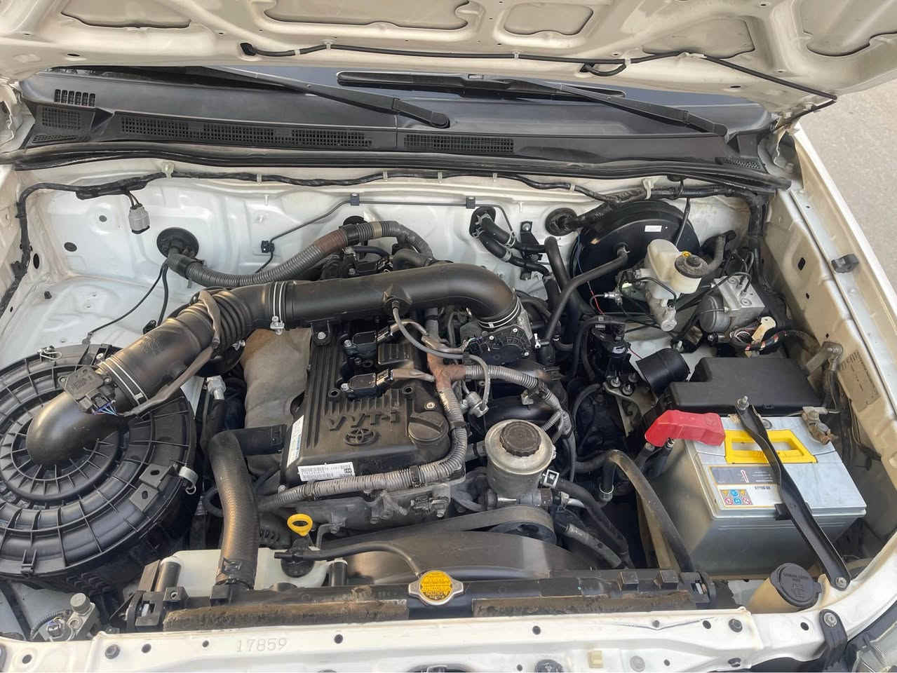 توێتا هایلۆکس مۆدێل 2014 
سفری شەریکەیی جیهان
بۆ فرۆشتن 
مەرزیەی دبل ئەکسل
4X4
ناو سوورە و شاشە و کامێرایە
یەک دەست بووە سەیارەکە
دەعامی بۆ دەعامی بەشەرت
تەنها دوو جێی بچوکی ژێر دۆسەکانی بۆیاخە
ساردی نییە
سێرڤسی کاملی بۆ کراوە
تایەو ویلی تازەی خراوەتە سەر
گێر و مەکینە بەشەرت نەکراوەتەوە
سەیارەکە بە ناوی خۆمەوەیە 
سەنەویی تا 2028 تازەیە 
سەیارەکە لە سلێمانییە
نزخی تەنها 223 گەلا و مەعامەلە

*********** السليمانية, العراق
