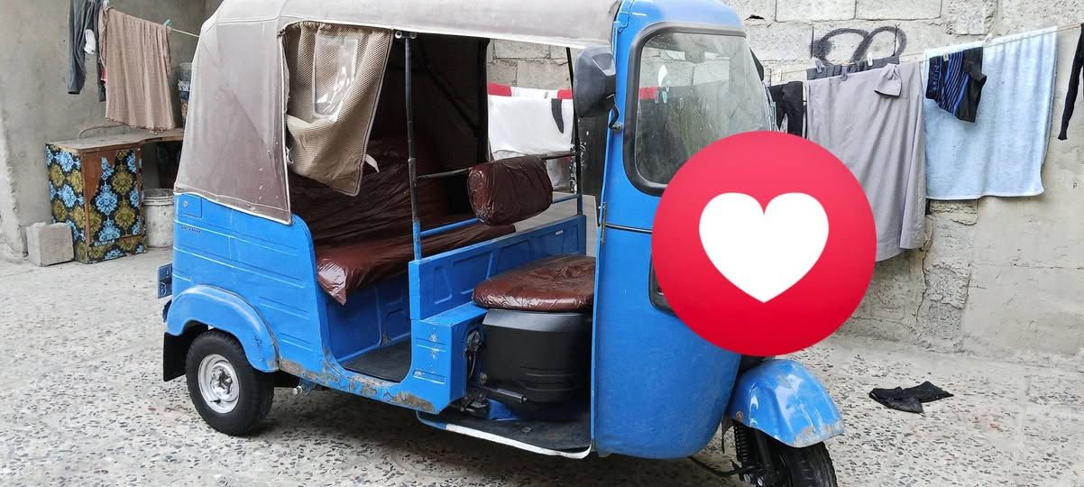 سلام عليكم تكتك مديل 20 شهر 12 ما بيه اي ضربه بس دوسات شي قليل رقم وسنونه بغداد بسمي تحويل ثاني يوم سعر 5500بيه مجال شي  قليل***********
