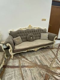 طقم صالون • كنبتين • نظيف وفخم