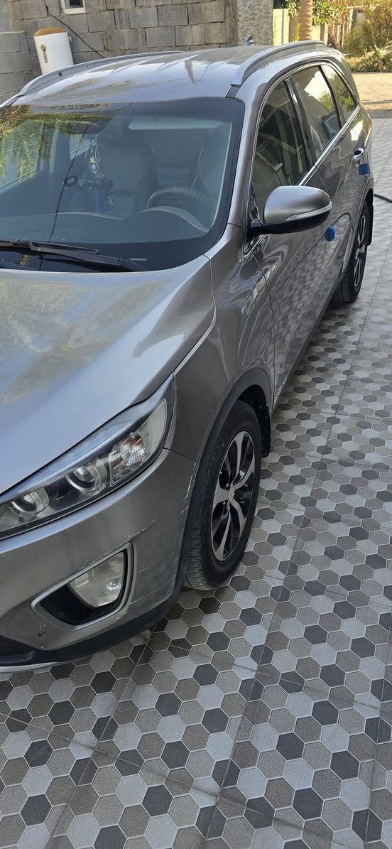 السلام عليكم
سورنتو وارد أمريكي 2016 
محرك ستة سلندر 
فئة EX 
دفع رباعي 
سبعة راكب
ثلاثة قطع تبريد
كشنات جلد كهربائية 
تدفئة كشنات الأمامية 

رقم بغداد بإسمي 

صور السونار مرفقه بالمنشور 

السعر 167

الانبار _ قضاء الحبانية 

***********
