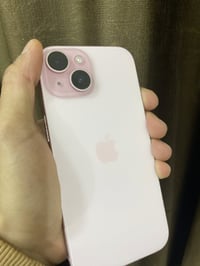 ايفون 15 اللون الوردي المميز 💝  نسخه دبل سيمكارت 🗃️  جهاز نضافه عاليه ...