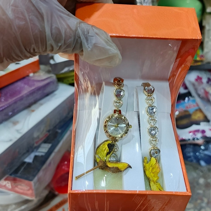 هدايا عيد❤️🩷💞💕 الحب 
السعر 8  الاف 
0️⃣7️⃣8️⃣1️⃣7️⃣3️⃣7️⃣5️⃣1️⃣1️⃣3️⃣
العنوان الديوانيه شارع سالم مجاور مخبز الف عافيه


**إذا كنت صاحب هذا الإعلان وتريد حذفه لأي سبب، رجاءا أرسل رسالة إلى الدعم الفني**