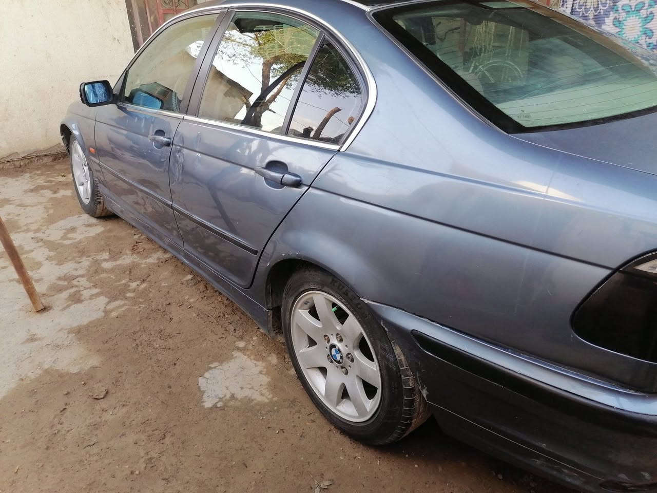 بي ام 2002 صقر محرك كير كفاله مامكصوصه كهربائيات شغاله كلها تخم تاير جديد كشنات كهرباء فتحه سقف كشرها نضيف مكانها ناصريه  ب32 بيه مجال للشراي مراوس بنفس النضافه خاص مفتوح ***********
