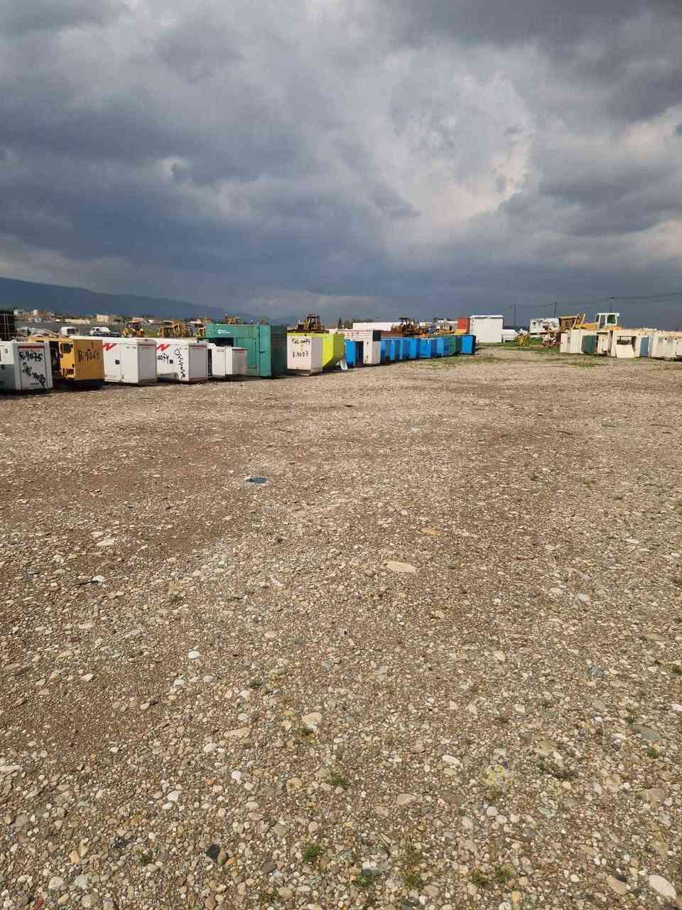 بەناوی خوا ...

هەڵدەستین بە فرۆشتنی  40 مۆلیدەی جۆراو جۆر بە مەزادی ئاشکرا بە شێوەی دانە دانە ، هاتن بۆ هەموانە 

سبەینێ مەزادەکە دەکرێت کە دەکاتە ڕۆژی چوارشەمە بەرواری 01/4/2026  کاتژمێر 2 ی پاش نیوەڕۆ  
 
ناونیشان : سلێمانی / تانجەرۆ خوار فلکەی قەرەداخ / بەرامبەر قەپانی مرور السليمانية, العراق


**إذا كنت صاحب هذا الإعلان وتريد حذفه لأي سبب، رجاءا أرسل رسالة إلى الدعم الفني**