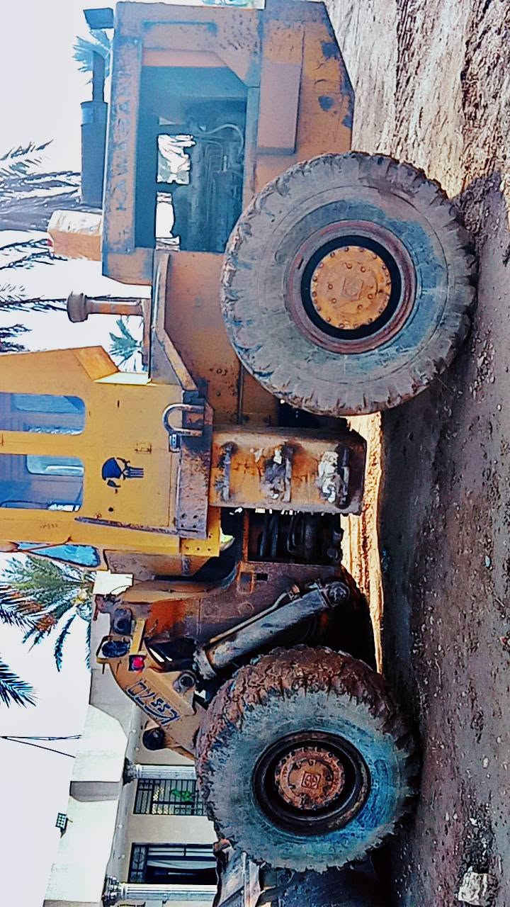 شفل كاوسكي حجم 70 موديل 82 مكفول تايرات 80 حداديه مكفوله مضخات مكفولات مكينه ازوزه كهربائيات جاهزه مكينه جاهزه لعمل لمكان واسط الصويره ***********
