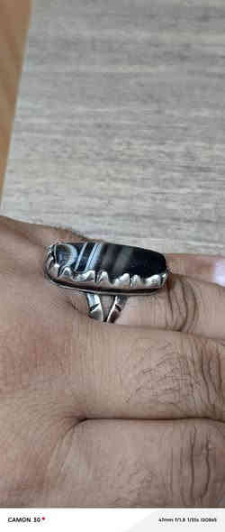 السلام عليكم خاتم جزعه مشكول صياغة حلوه السعر ٦٠ بصرة ***********
