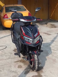 دراجة شحن • نضيفه • بطاريات فول