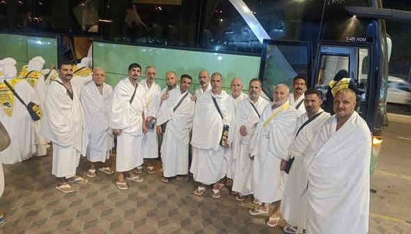 اللهم صلي على محمد وآل محمد 
تم البدء بأستلام جوازات عمرتي جمادى الآخر ورجب
الأنطلاق يوم 15/12/2025 
مدة الرحلة 10 أيام 
بسعر 750 ألف فقط 
يشمل البرنامج ⬇️ 
1️⃣النقل عن طريق باصات حديثة جداً ومجهزة 
2️⃣فنادق جيدة جداً وقريبة من الحرم النبوي والمكي
3️⃣ثلاث وجبات أطعام بوفيه مفتوح 
4️⃣مرشد ديني ومتعهد يرافقان الرحلة 
5️⃣هدايا للرجال والنساء
للحجز والأستفسار 📞 ***********
