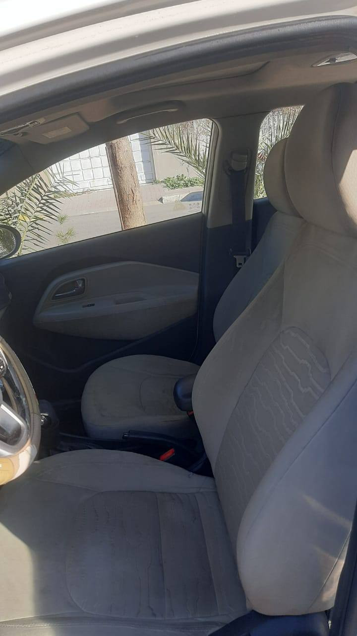 كيا ريو 2012✅
KIA RIO 2012 🚗
وارد خليجي كلين بدون صبغ ✅
بيها فقط مكانين بارد 📍
محرك وكير شرط ما مفتوحات بلادي ✅
محرك 16 المرغوب 5 برغي مسكر ✅
فول مواصفات السيارة اعلى فئة ✅
فتحه سقف ✅✅
حساسات خلفية 
رقم السيارة اربيل ✅
شرط التحويل والغرامات ✅
مكان السيارة كركوك ✅
السعر 100$ وبيها مجال للشراي ✅
للأستفسار الاتصال على الوتساب 
*********** ☎️
