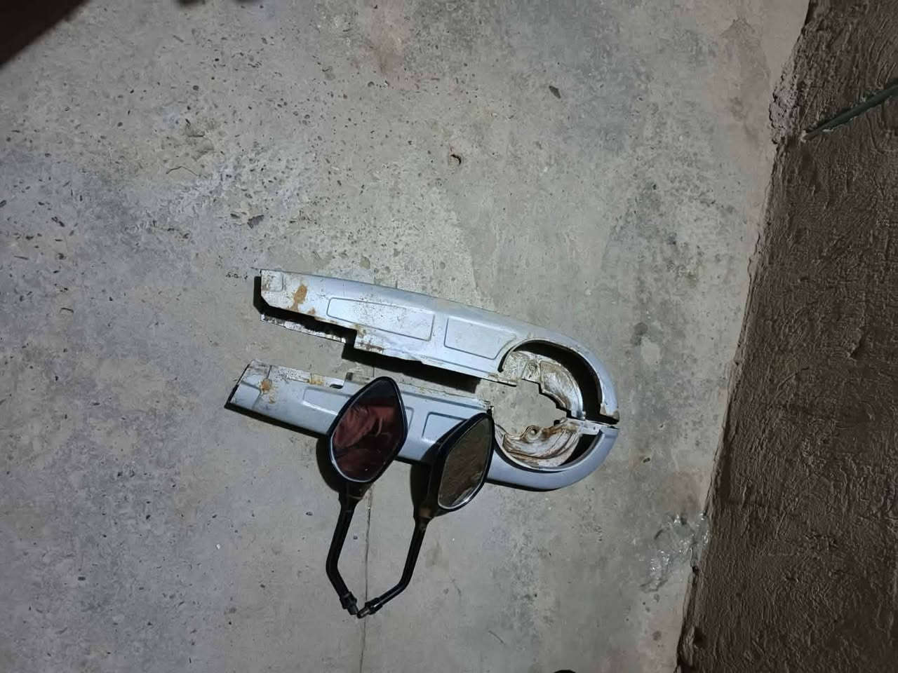 السلام عليكم دراجه ايراني سيفان 5كير موديل 2023كفاله من التاير للتاير اذا مفتوح منها برغي تاخذها بلاش المحرك بالجيس اوراق كامله كلها شغاله مكاني دجيل السعر 575وبيها مجال ***********
