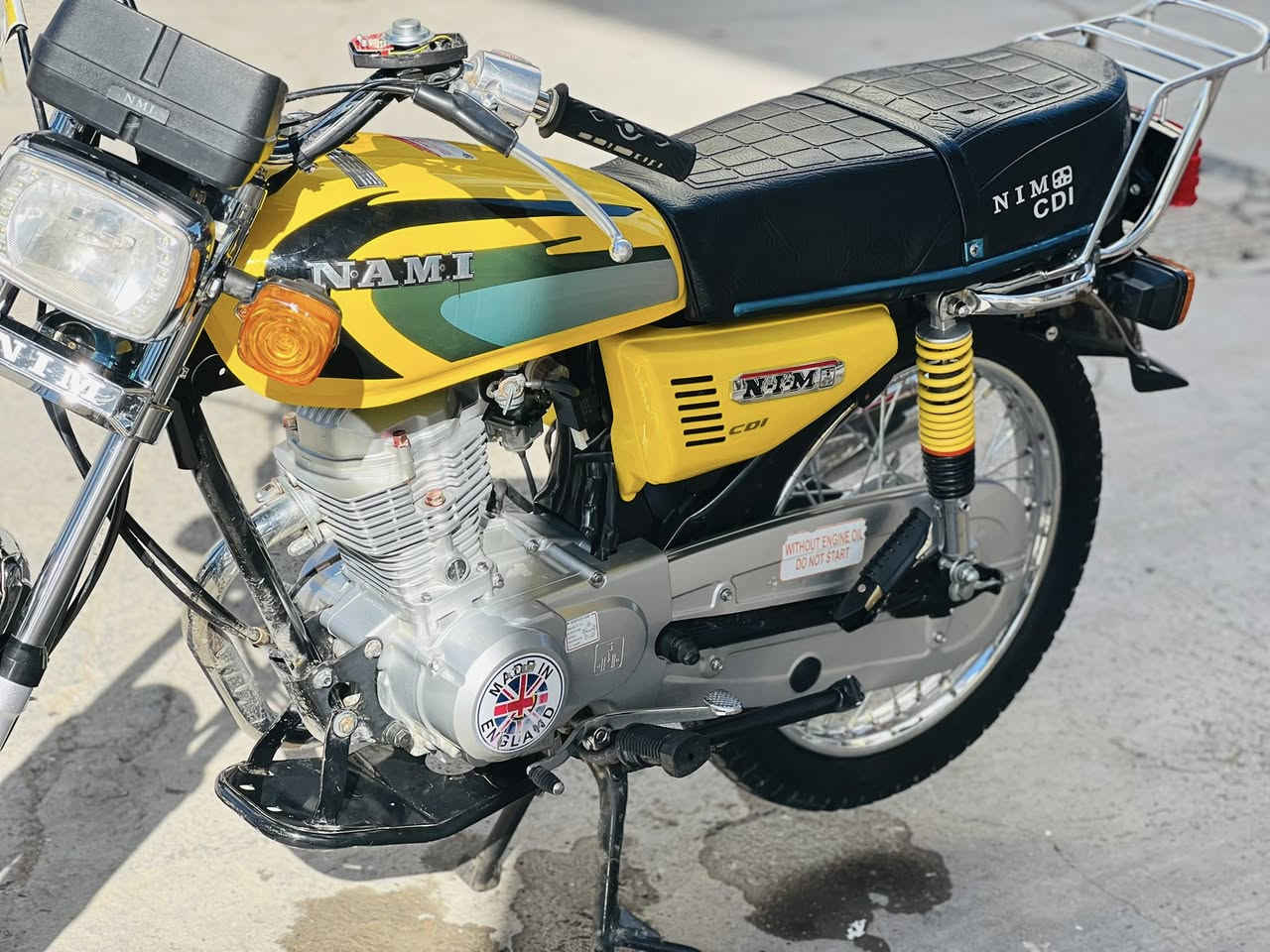 سلام عليكم شباب نامه للبيع موديل ٢٦اوراق كامله نضيفه بمعنئ الكلمه سعرها 657وبيه مجال حك الجيه *********** ***********
