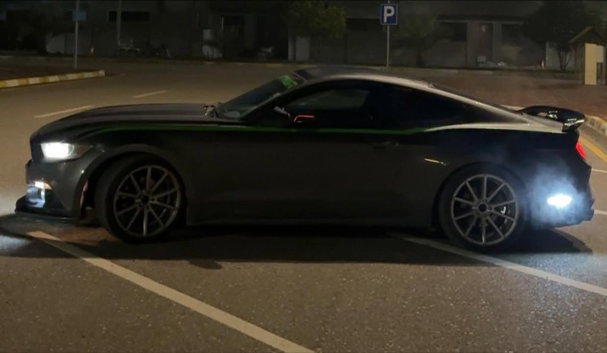 ويالة حجم 20 مراوس وي حجم 18 او 17 بس وحدة بيهة تصليح مكاني كركوك


**إذا كنت صاحب هذا الإعلان وتريد حذفه لأي سبب، رجاءا أرسل رسالة إلى الدعم الفني**