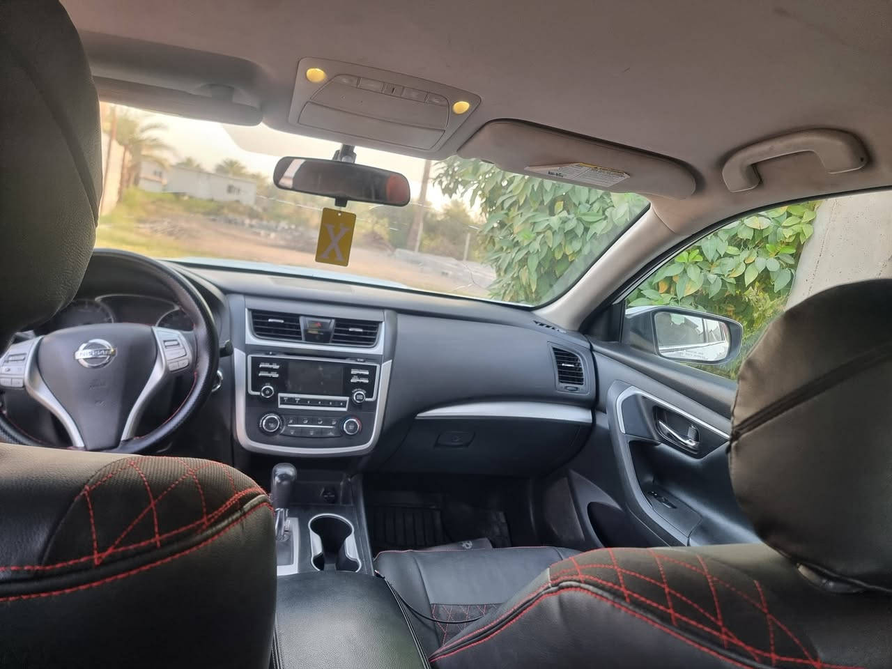 نيسان التما 2017  رقم اربيل بيهه بارد بالجاملغ والدعاميه الأماميه
كير محرك مامفتوحات بيهه حادث بأمريكا شويه بالجنطه بدون دواخل بدون ايرلاك مواصفات S 
السعر 130 
مكاني بغداد
***********
