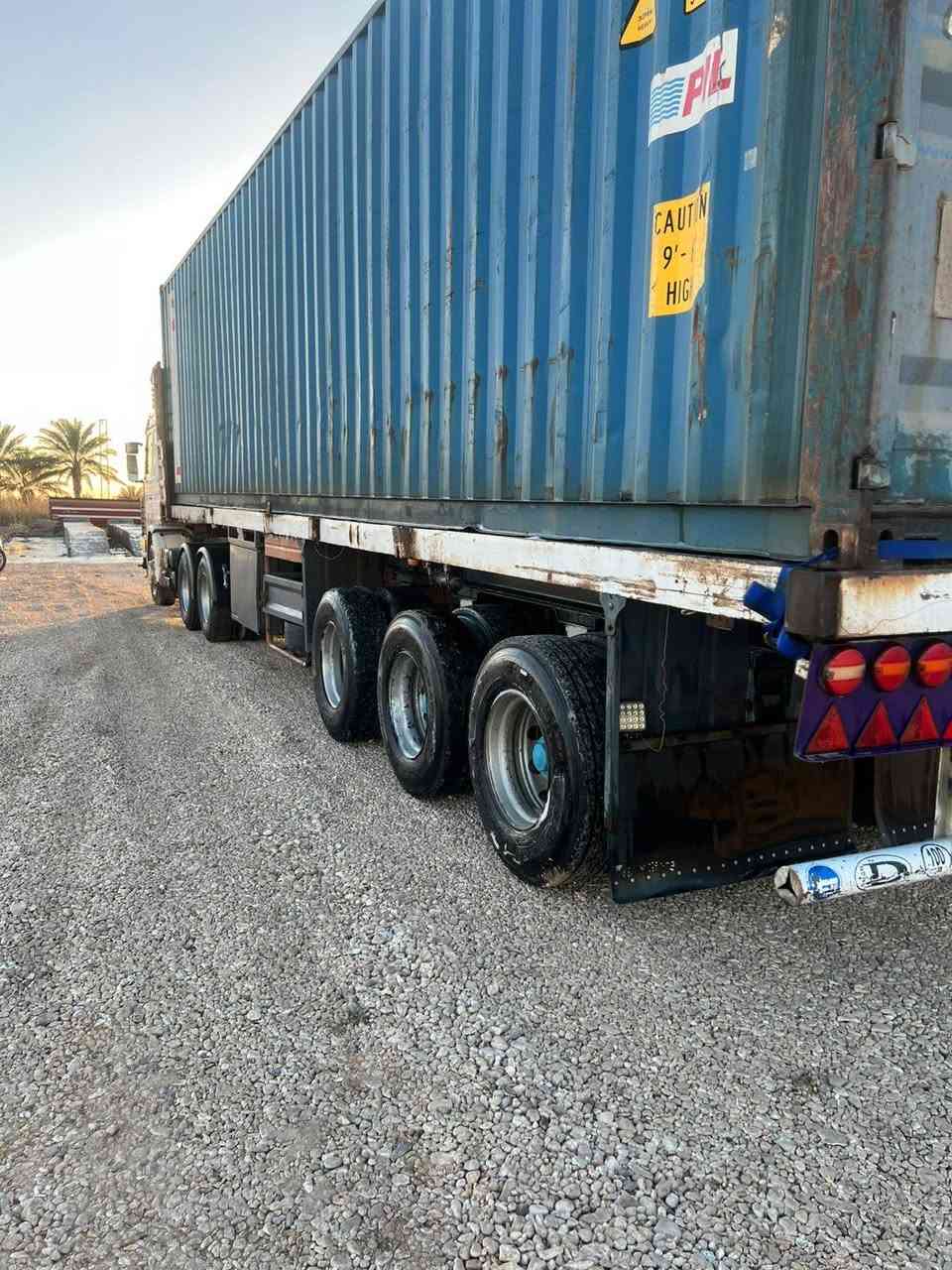 السلام عليكم سكانيه 143 كير 3×3 وراها عربانه ٣ محاور حداديه شاصي 16 دنكير 16 مكفوله وتخم تأير مكاني بابل الحصوه  السعر 210 وبيه مجال 
***********
***********
