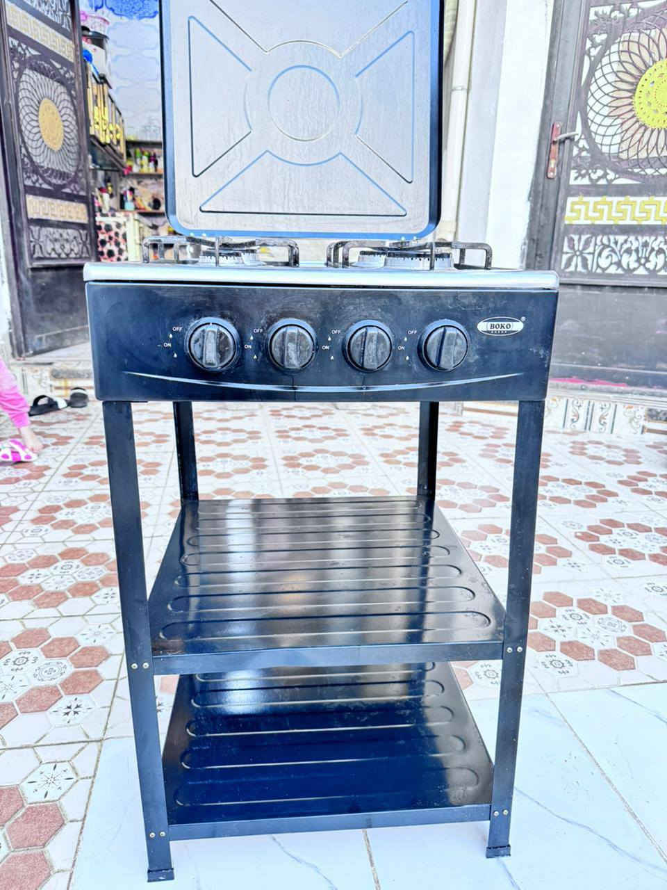 طباخ للبيع ابو ال4 عيون نظافة مثل الصورة
السعر ٥٠ الف
***********
