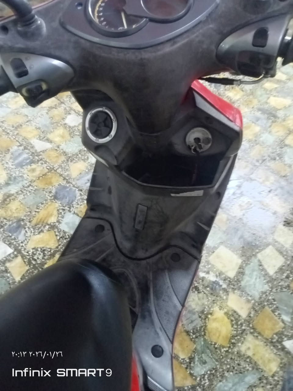 سلام عليكم البيع دراجة سكنس فحل دراجة مكينة مكفوالة جيب فيتر وتعال افحص درجة بس كابريتر تجاري والباقي مكفوال كهربائيات كلة شغالة مابيهة نقص هورن سلف شاير االايت ورقهة موجودة مكاني بغداد البلديات رقم الهادف *********** السعر 650وبيهة مجال الطيبين
