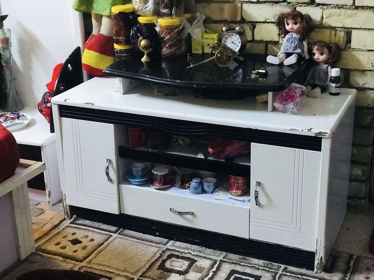 السلام عليكم غرفه نوم للبيع 8 قطع مع مخزن بالسرير للبيع رايدهه 400


**إذا كنت صاحب هذا الإعلان وتريد حذفه لأي سبب، رجاءا أرسل رسالة إلى الدعم الفني**