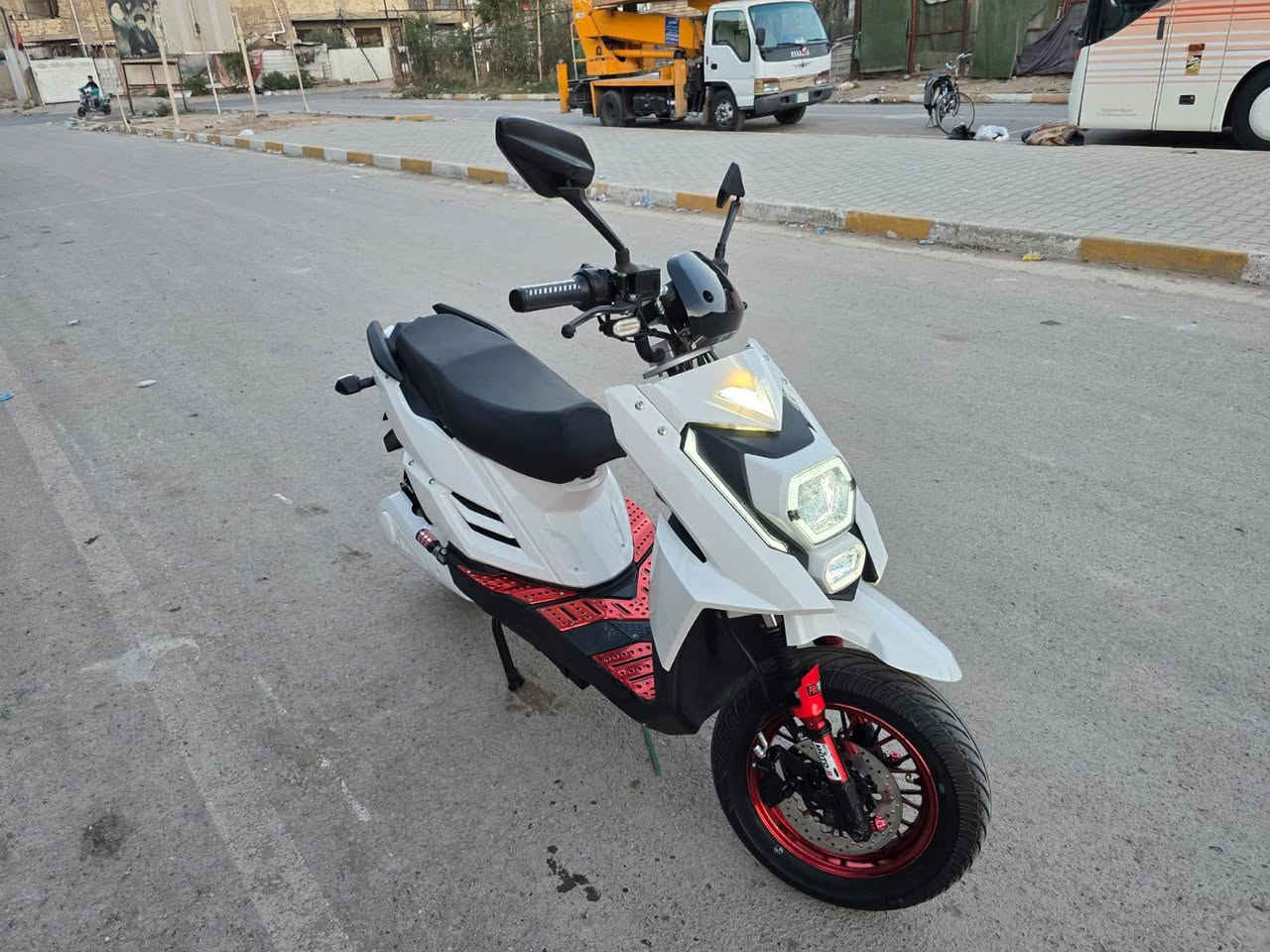 السلام عليكم دراجه شحن سكنس جبلي رياضية فول مواصفات موديل 2026 رقمي للتواصل ***********
