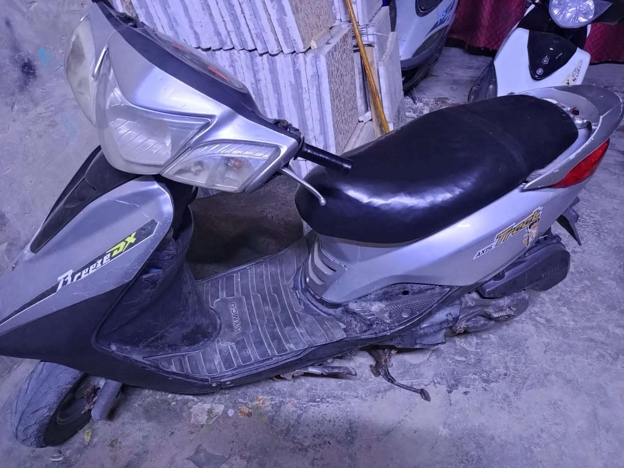 السلام عليكم شباب الدراجه البيع سعر ٥٠٠(***********)
