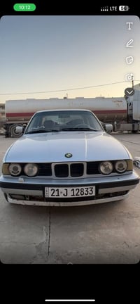 بي ام دبليو ٥٢٠ • موديل ١٩٩٠ • جير عادي