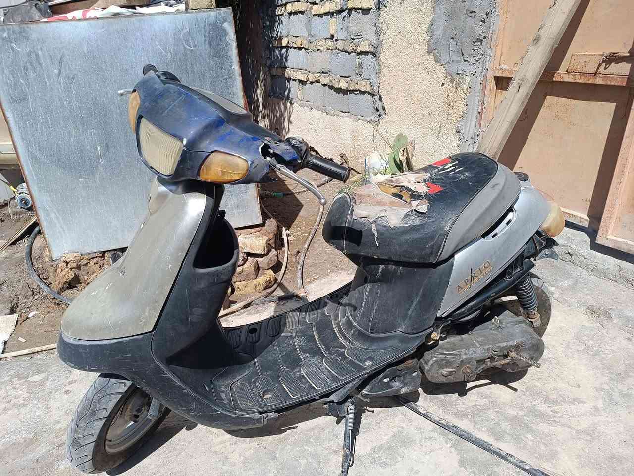 دراجه بتره للبيع ب100 وبيها مجال نكره هندر شلعه ومشي شرط 60


**إذا كنت صاحب هذا الإعلان وتريد حذفه لأي سبب، رجاءا أرسل رسالة إلى الدعم الفني**