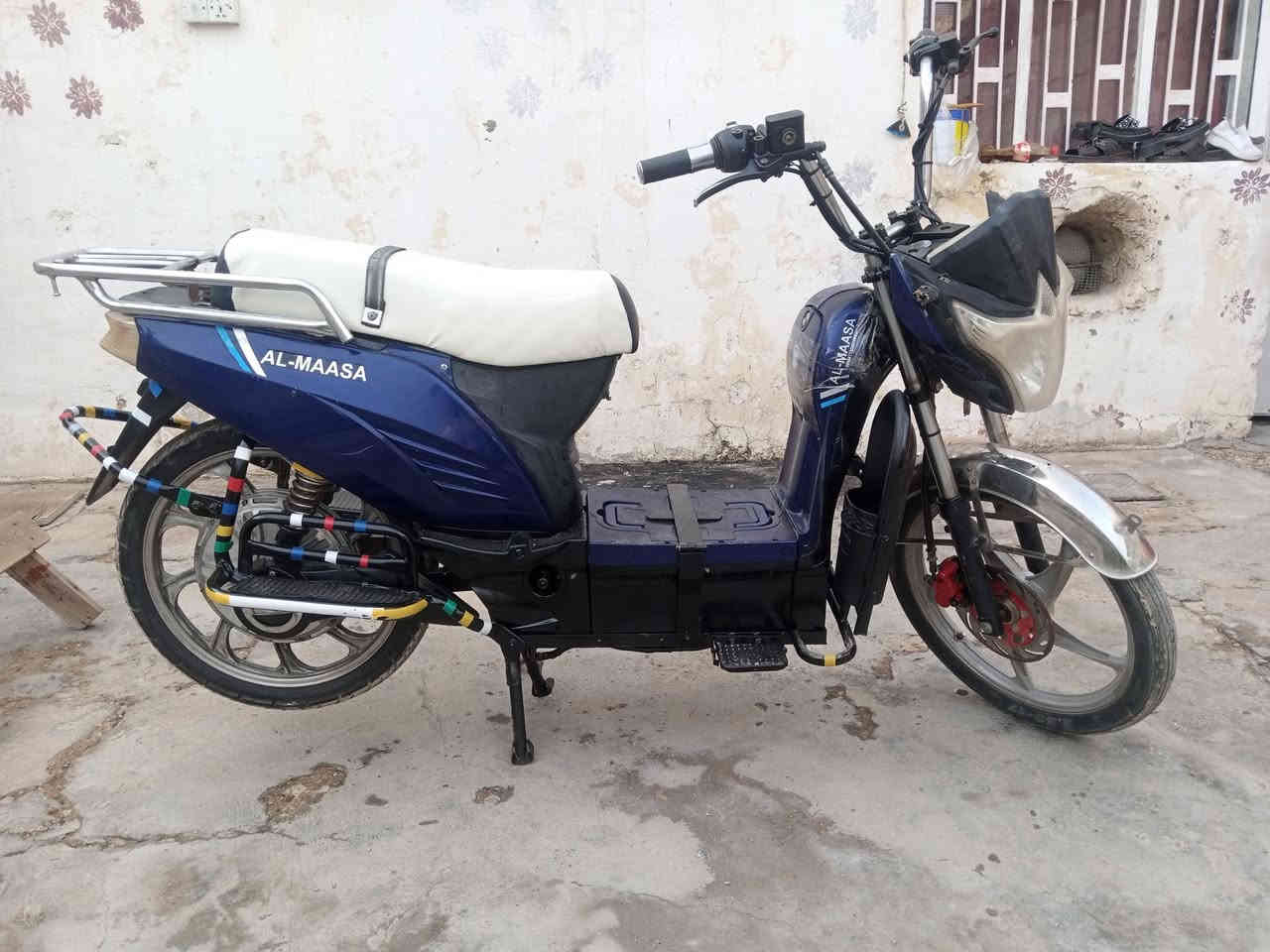 🛑#دراجه_كشر_فقط
🛑#العنوان... الرمادي التاميم 
🛑 #السعر_200 الف
📵#هاتف....***********
