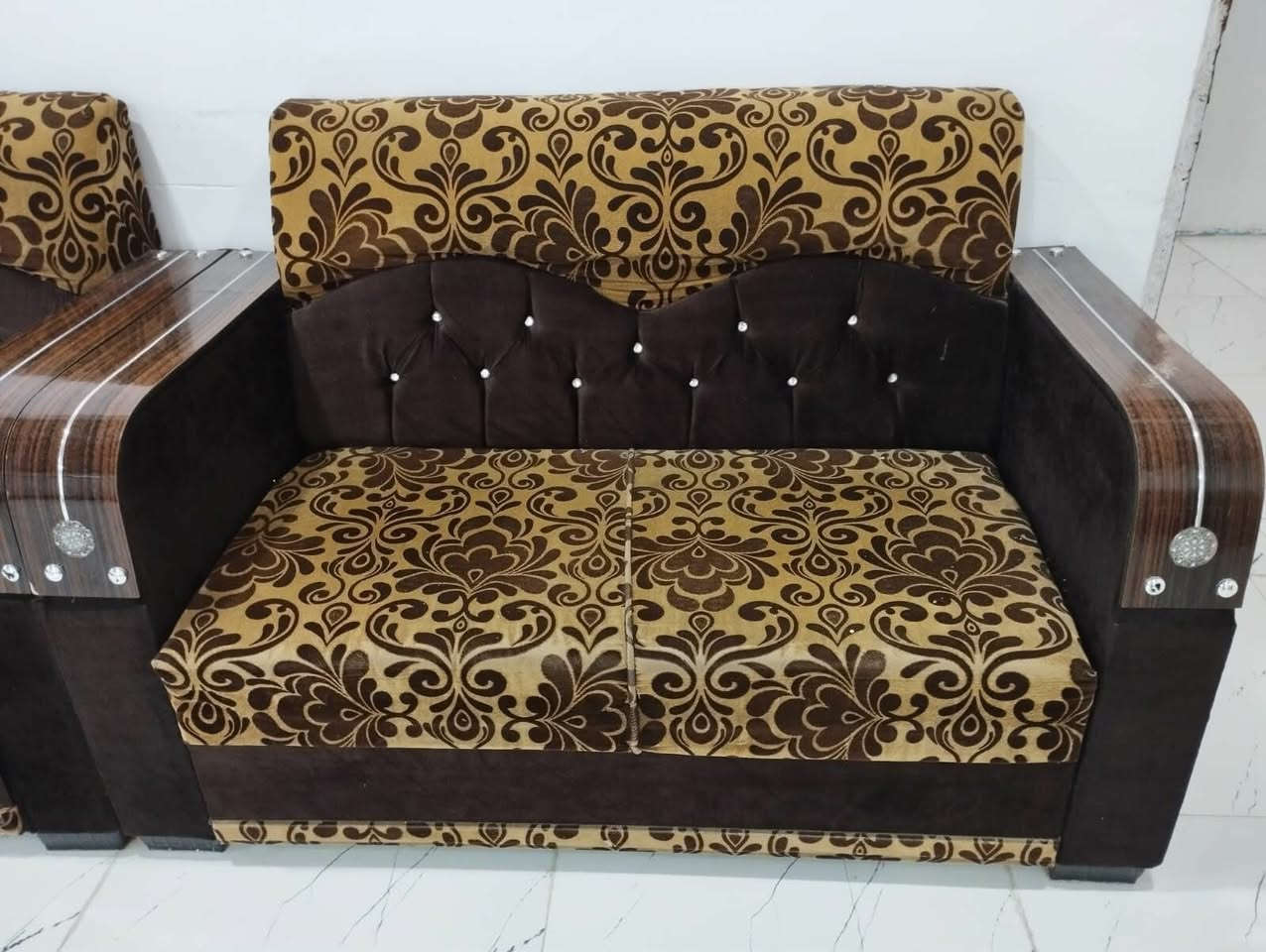 مستعجل علبيع قنفات 5 قطع السعر 150 قفل العنوان قظاء قرية سمرة


**إذا كنت صاحب هذا الإعلان وتريد حذفه لأي سبب، رجاءا أرسل رسالة إلى الدعم الفني**