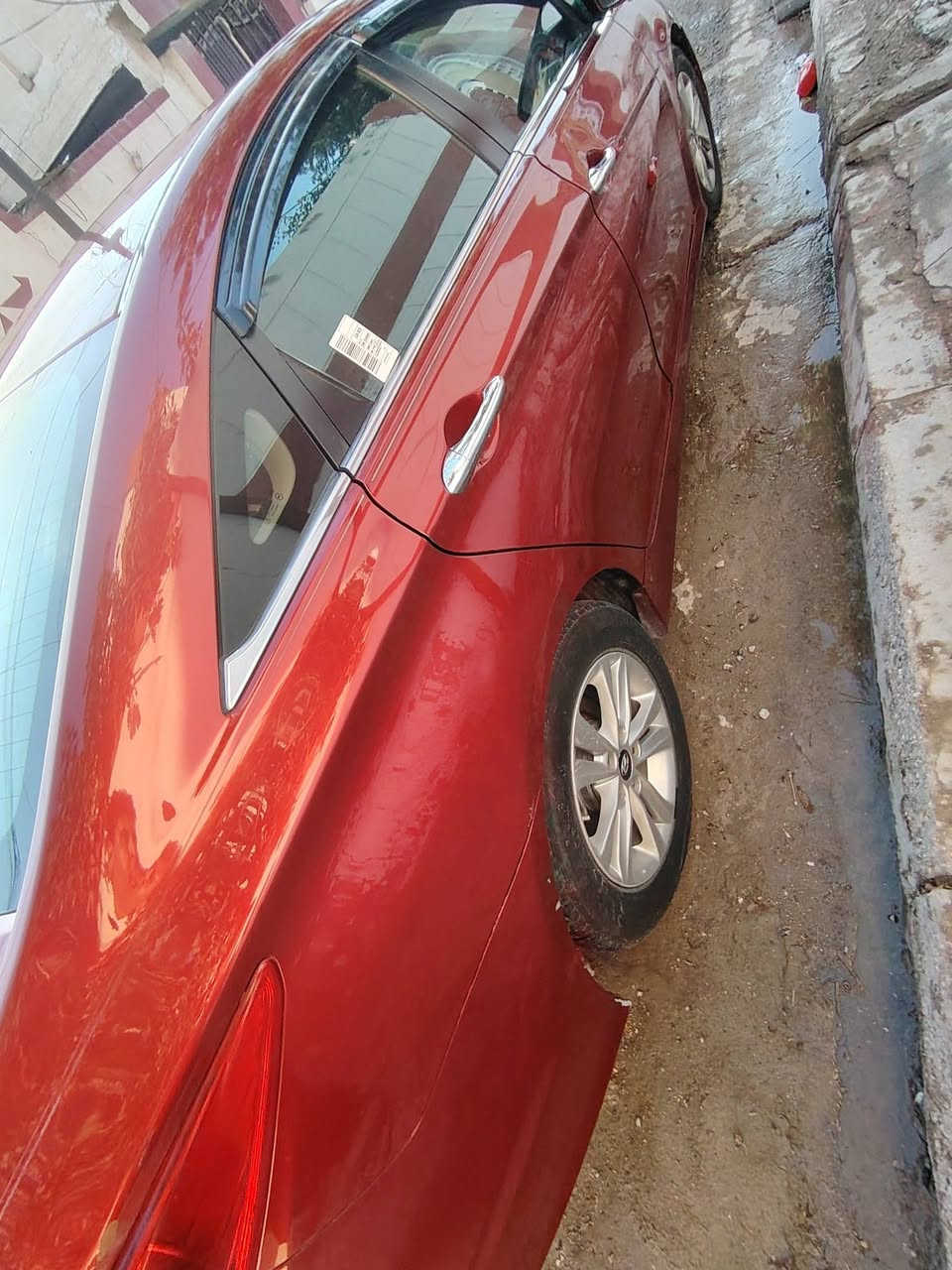سوناتا امريكي 14 بيها بنيد فقط مكينه تبخر
رقم بابل انكليزي تحويل مباشر 
فول مواصفات عده البصمه والفتحه 
♕ شاشه اندرويد وكامره دواره
♕تحكمات ستيرن جهتين
♕كشن كهرباء
♕كشنات تدفته تبريد
♕ويل كب
♕مانع تزحلق
♕نظام ايكو 
♕اشاير بالمري
♕لايت زنون
----------تبريد عوزه كمبريسر فقط 
مكاني بابل... ***********
