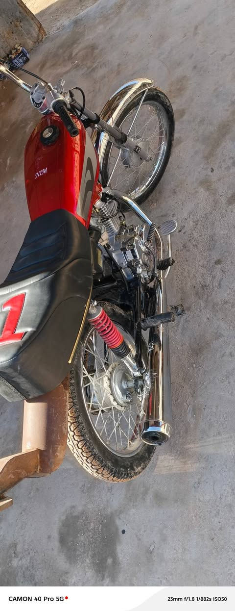 البيع 4كير حربي موديل 2025اوراق اسكنر محرك تيربو صارله شهر ونص من شاده السعر 700وبيه مجال شراي ع خاص


**إذا كنت صاحب هذا الإعلان وتريد حذفه لأي سبب، رجاءا أرسل رسالة إلى الدعم الفني**