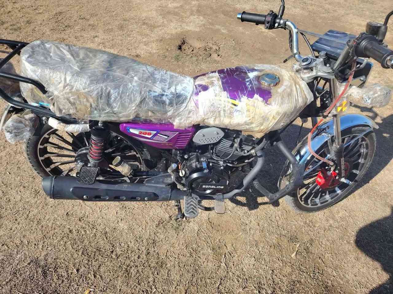 مابعد السلام دراجه ٢٦ للبيع ماعيزها برغي اخت الزيرو منفيس بصمات كلها كامله شرط كلها سعر ٨٧٥ بيها مجال لشراي ***********
