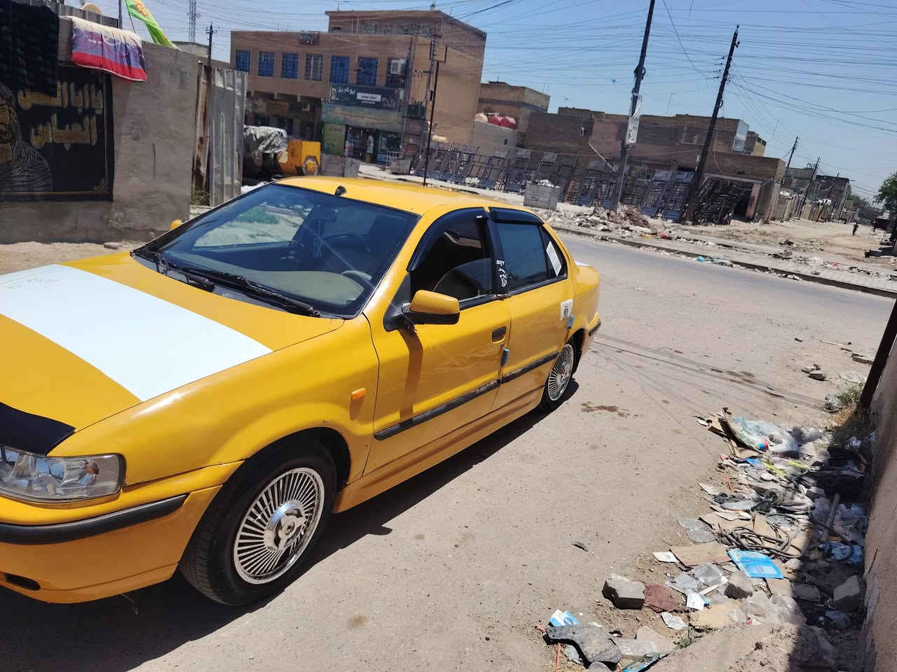 السلام عليكم سمندمديل ٢٠١١ سياره مرتبه خير من الله كير مكينه  فرنسي صدر امامي خلفي جديد جاهزه معمره هلالات وصبغ حزام سياره جاهزه ما عده تبريد نقصه كمبريسر رقم بابل تحويل مباشر مصفره هيئه وغرامات  اكاتب مروري راعيهه يريد تحويل السعر ٢٥ بيهه مجال وترهم مروس مكاني بغداد ***********وتساب الحسينيه مال راشديه اتصال***********غرفه حلوه مرتبه
